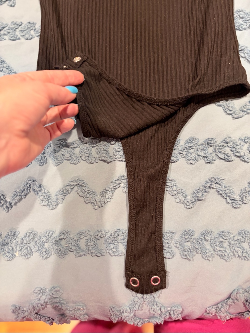 SO Black Ribbed Short-Sleeve One-Piece Bodysuit - Picture 4 of 5